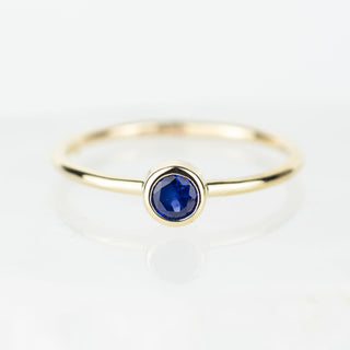 Andromeda - 4mm Blue Sapphire Ring