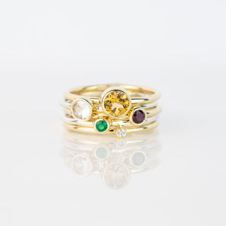 Andromeda - 4mm Amethyst Ring