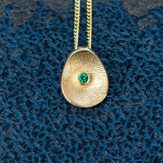 Sea Buttons May Birthstone Gold Emerald Pendant