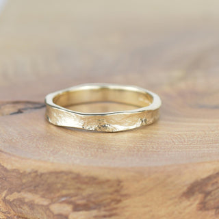 Plain 4mm Gold Storybook Band