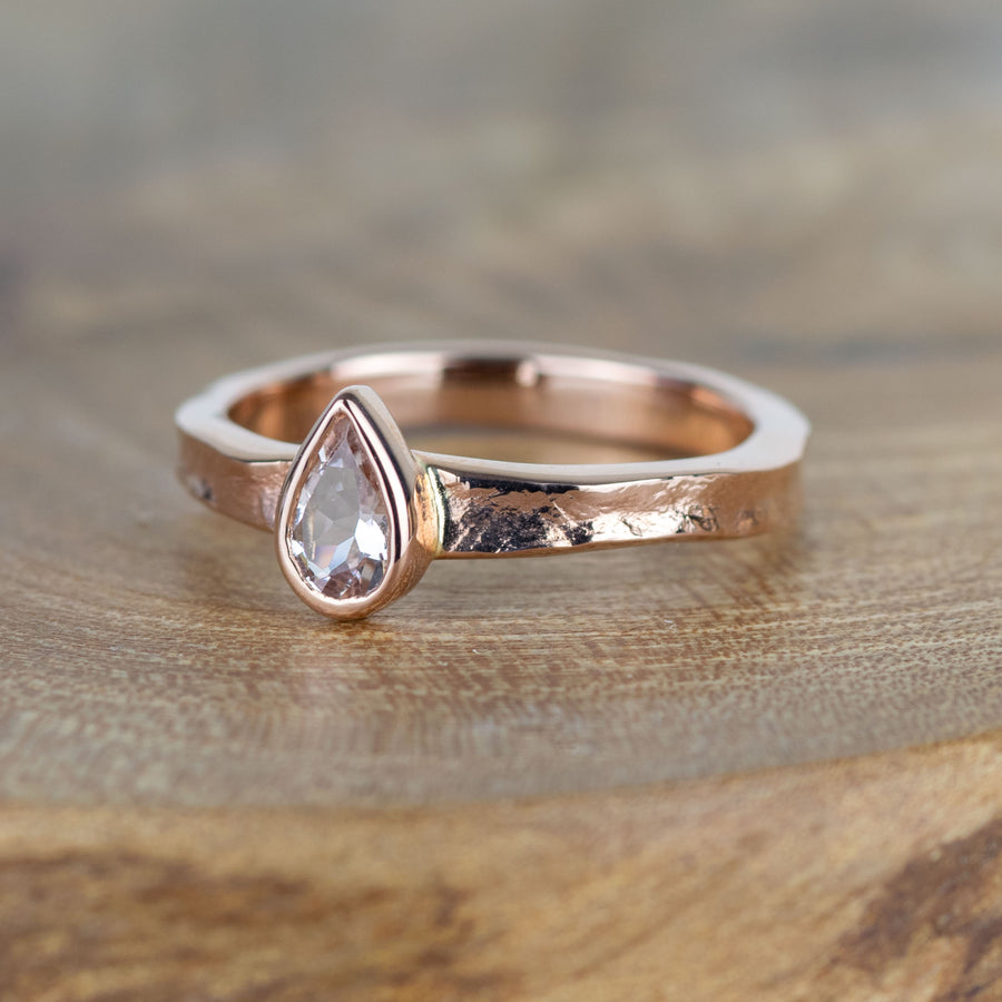 Teardrop rose gold hot sale wedding ring