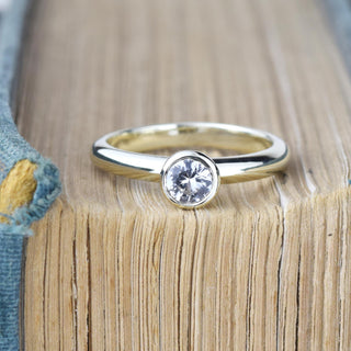 White Sapphire White Gold Solitaire Ring